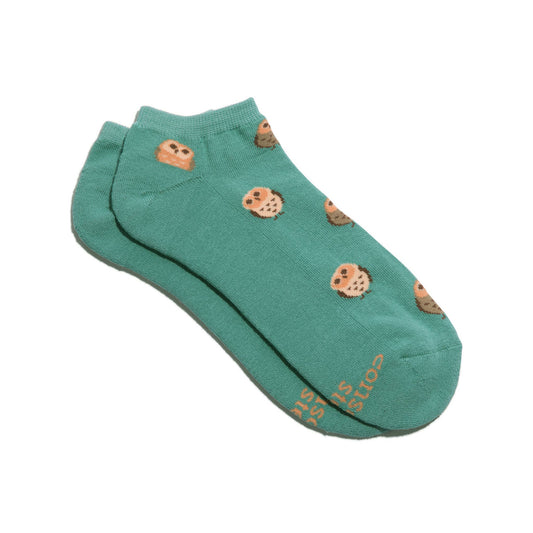 Socks (Ankle Socks) that Protect Owls: Medium